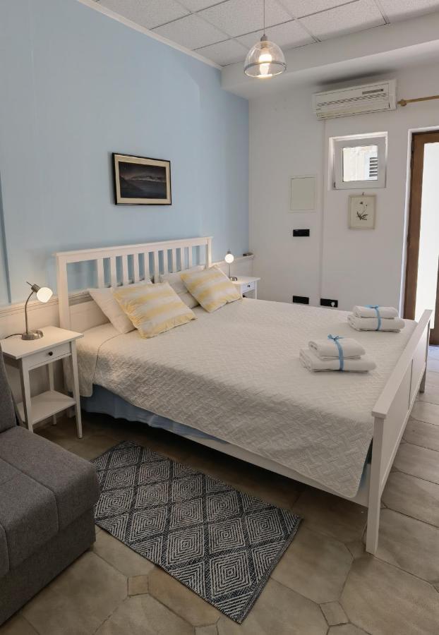 Ivan B&B, 5 Star Superior Room, Near The See And Park Novigrad Istria Eksteriør billede